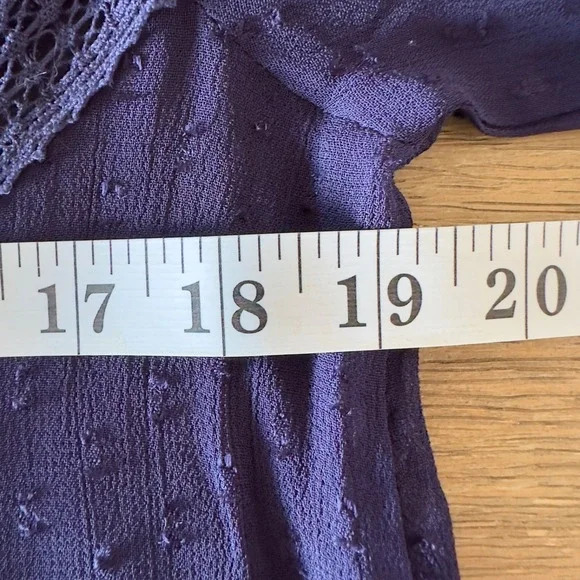 Sundance Silk Chiffon‎ Swiss Dot Pintuck Lace Top-Long Sleeve-Navy-Size Small - Picture 9 of 12